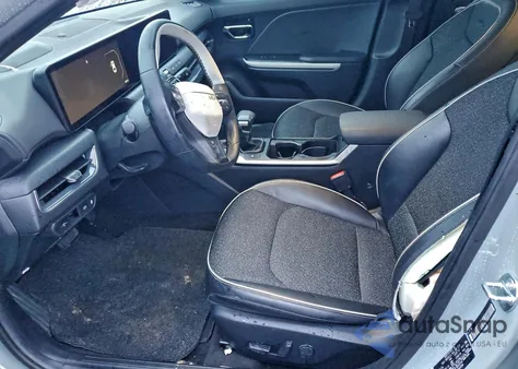 2025 Kia K4 Gt Line из США, поврежденный, VIN 3KPFW4DE8SE044554